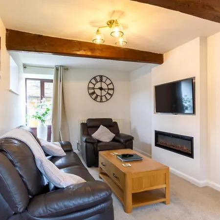 2 Bed In Oc-ds230 펜션 Gunnerside