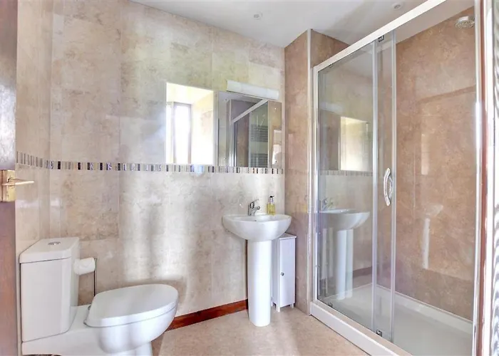 Hébergement de vacances 2 Bed In Oc-ds230 *